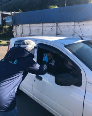 Barreira sanitária preventiva em Barão