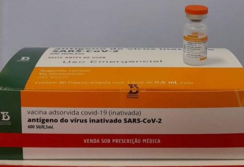 Mais vacinas para idosos (60+) e profissionais liberais da saúde